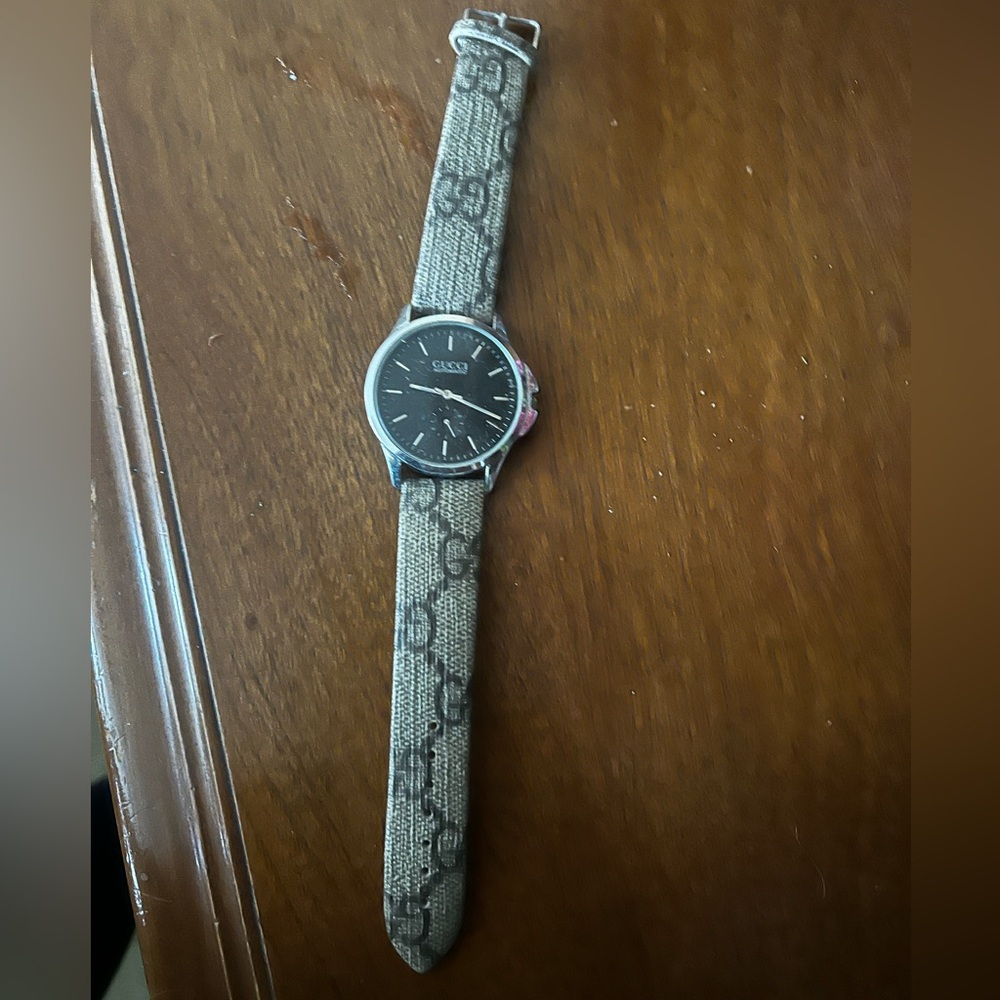 Gucci Watch